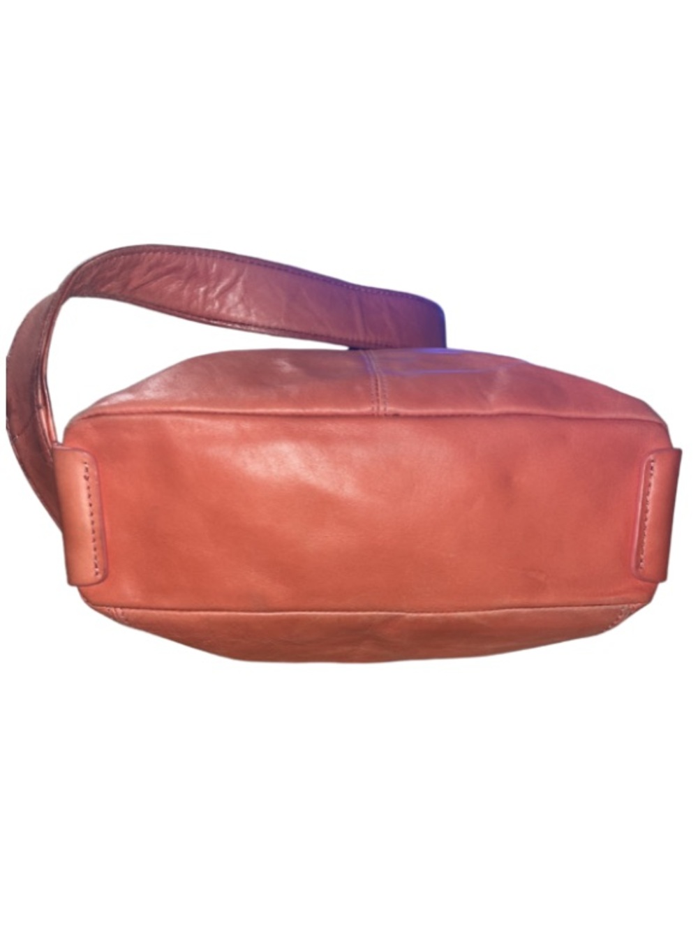Beautiful HOBO
“Delilah"
Coral Leather Crossbody Bag - Picture 6 of 16